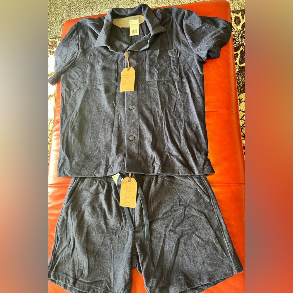 Weatherproof terry cloth short and shirt set size XL